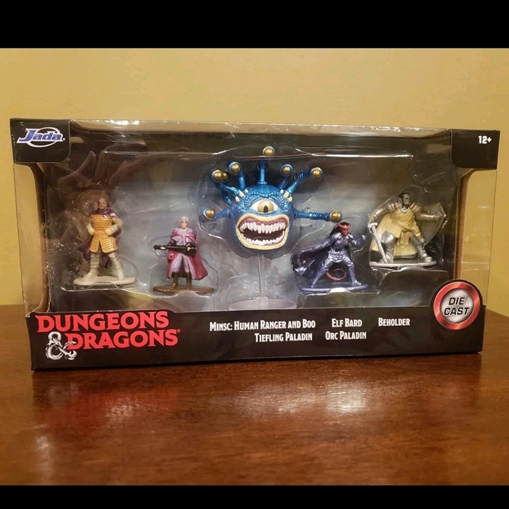 Dungeons & Dragons Die Cast Figures